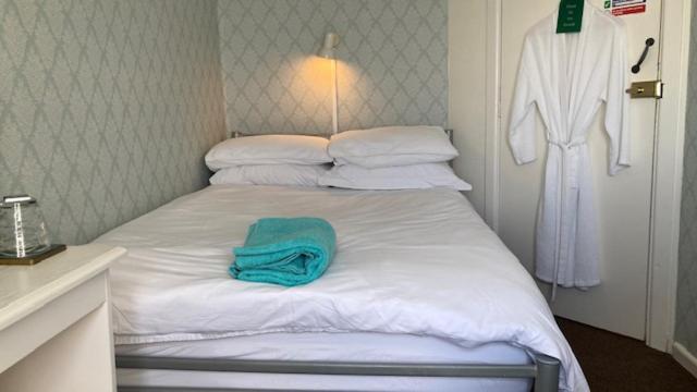 Whitecliff Guest House Weymouth Ngoại thất bức ảnh